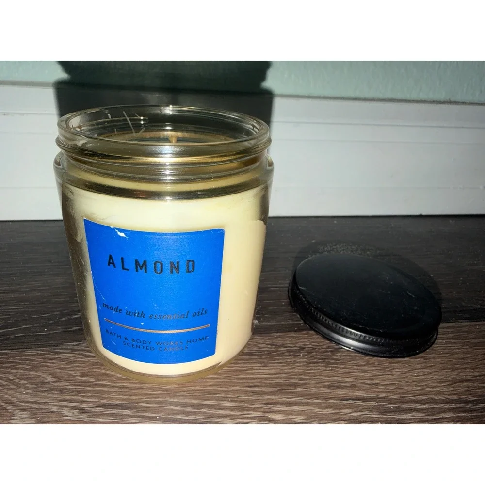 Bath and Body Works Single Wick Almond Essential Oils Glass Jar Home
